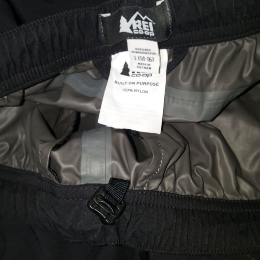 Black REI pants - Picture 6 of 8